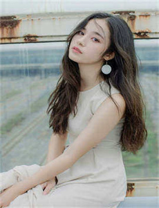 《我的漂亮女教师2在线-初入职场的我们免费观看》