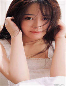 《偷窥丶偷拍丶妓女丶自由-让别人往我小内内里倒红酒》